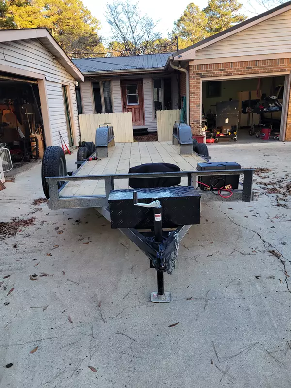 Professional car hauler trailer for safe vehicle transport